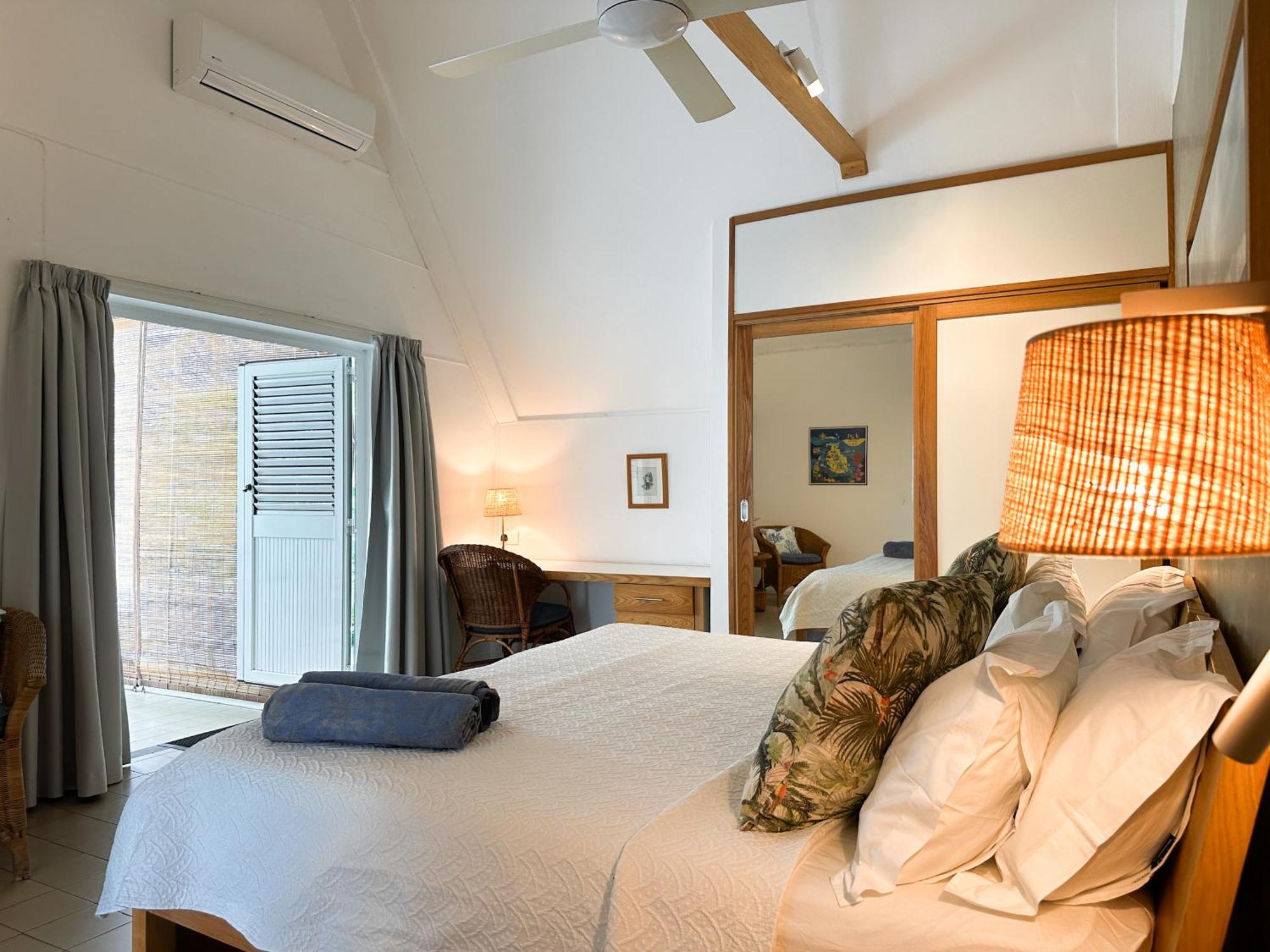 Blue Bird Bed & Breakfast Pereybere Beach