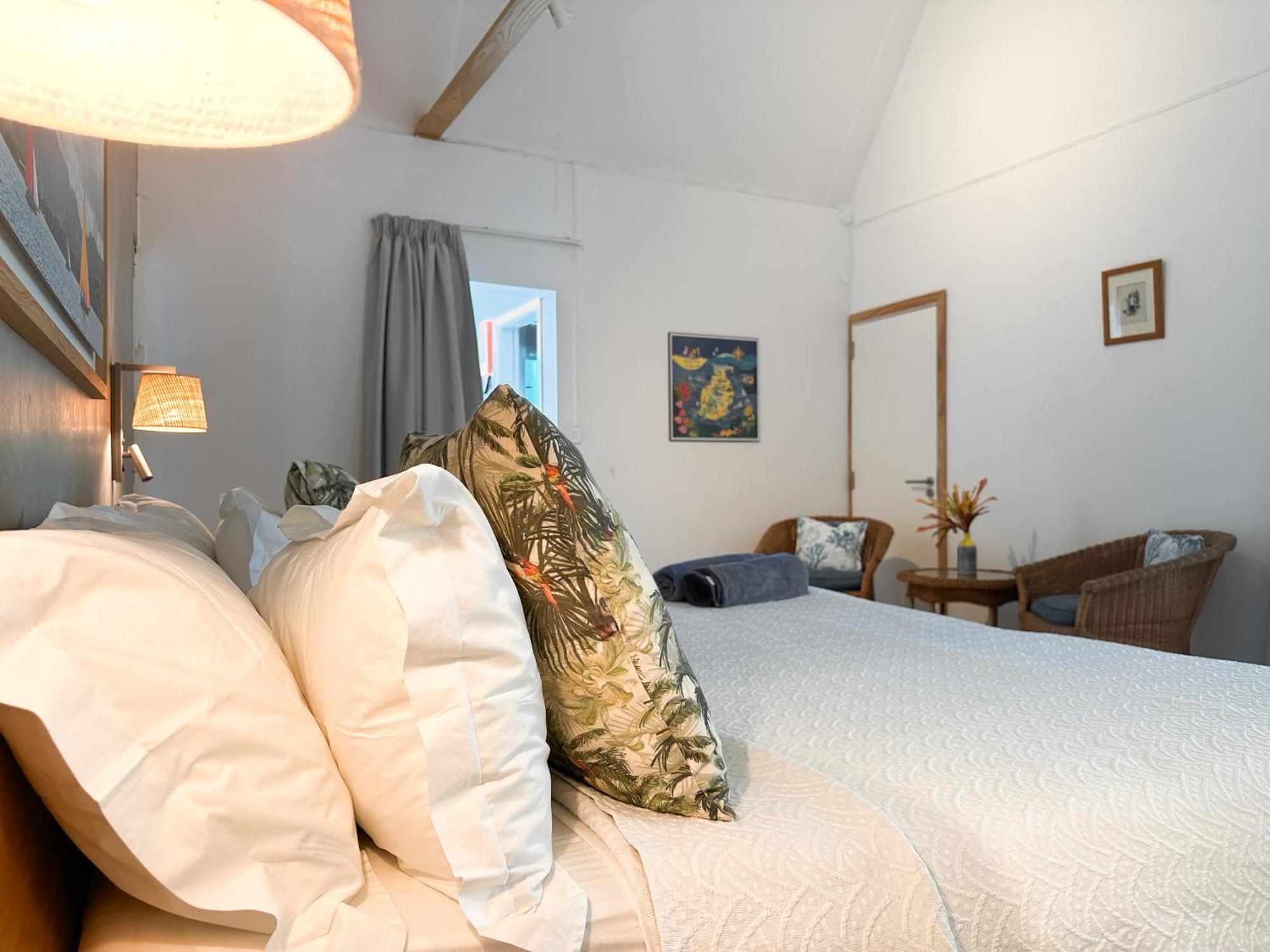 Blue Bird Bed & Breakfast Pereybere Beach