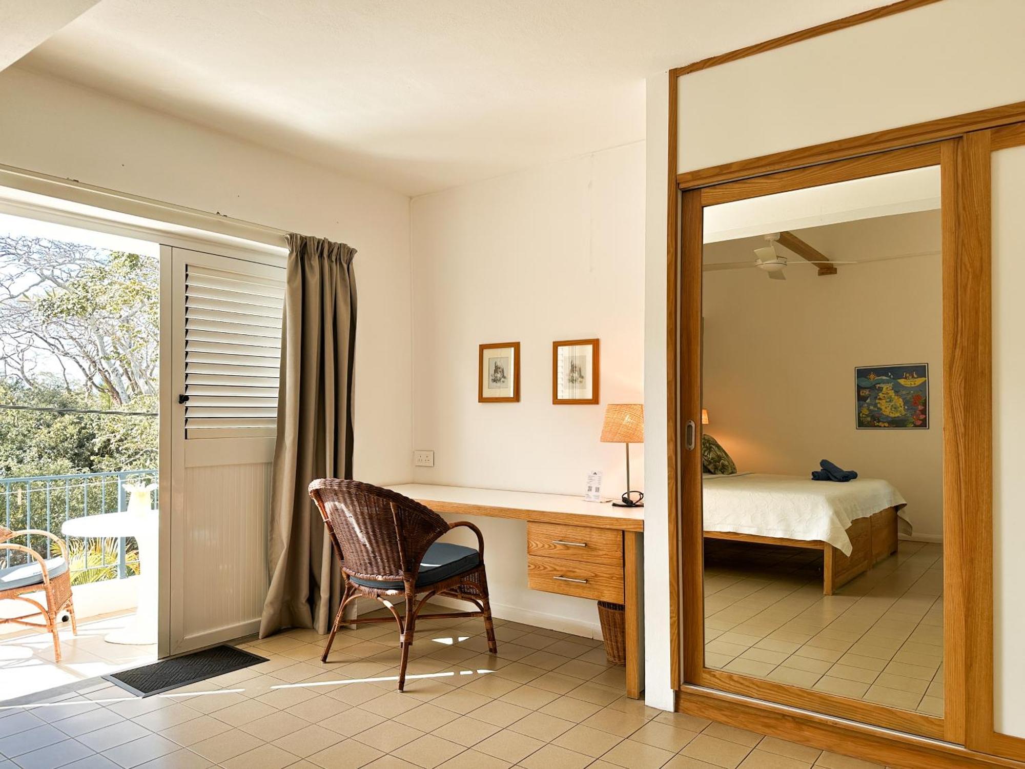 Bed & Breakfast Blue Bird Pereybere Beach